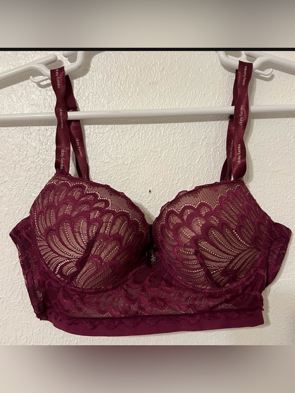 Daisy Fuentes Maroon Lace Balconette Bra Women's Intimates 38C Delicate